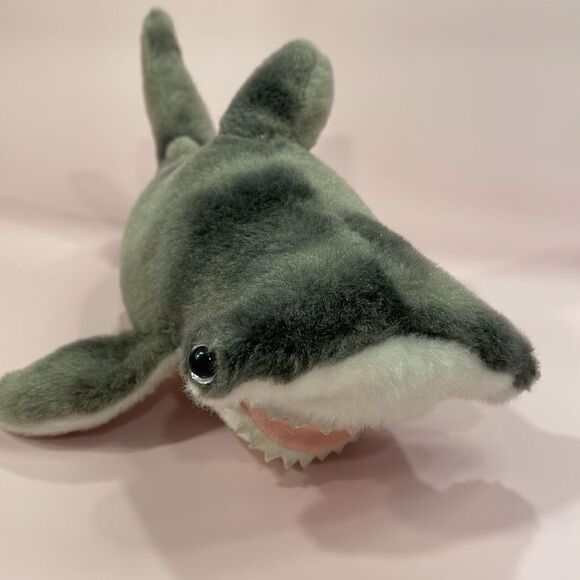 Wild Republic Grey Hammerhead Shark 12” long Excellent Used Condition Like New - Picture 7 of 10